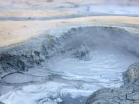 Blubbernde Schlammlöcher